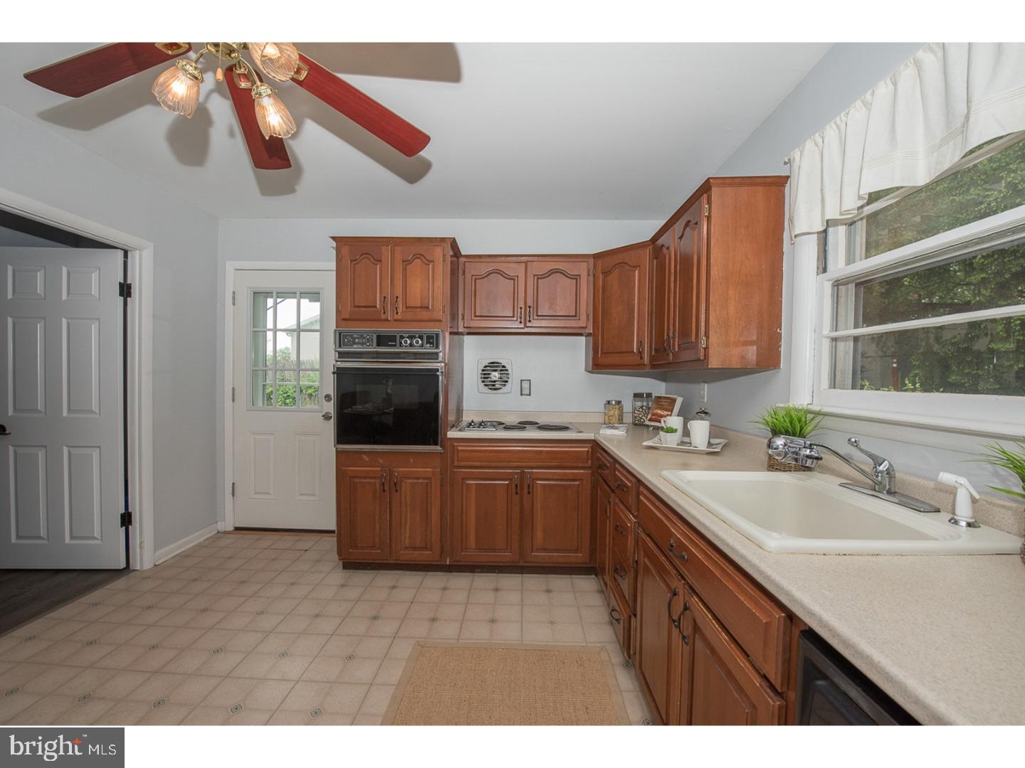 106 Beech Road Wallingford, PA 19086 - Photo 10 of 25