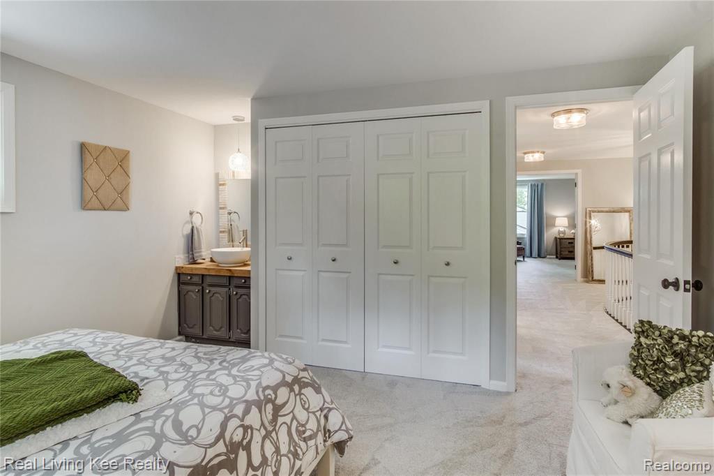 1635 North Kilburn Road Rochester Hills, MI 48306 - Photo 40 of 62