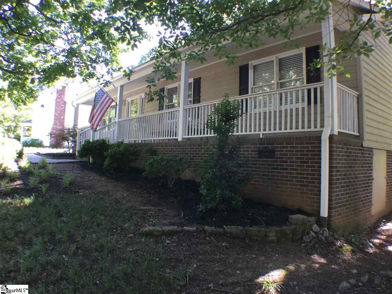 303 Hunters Hill Road Simpsonville, SC 29680 - Photo 29 of 36 Gallery Image 29