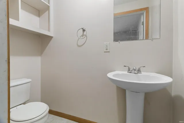 $78,000 | 2300 South Washington Street, Marion, IN 46953