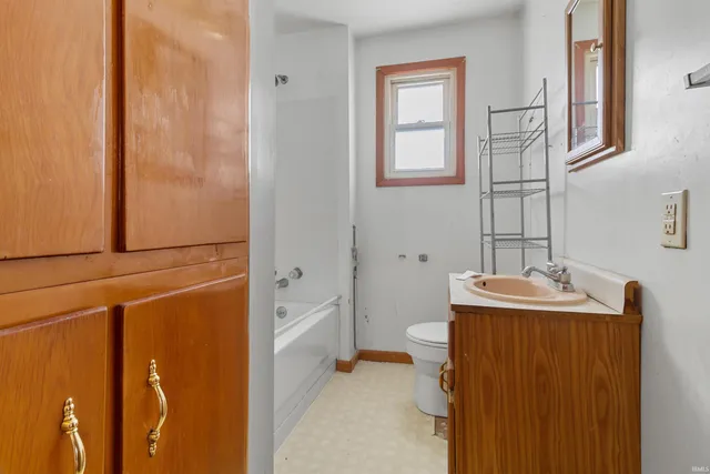 $78,000 | 2300 South Washington Street, Marion, IN 46953