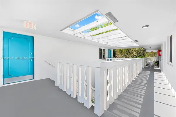 $2,100 | 2616 Northeast 14th Avenue, Unit 6, Wilton Manors, FL 33334