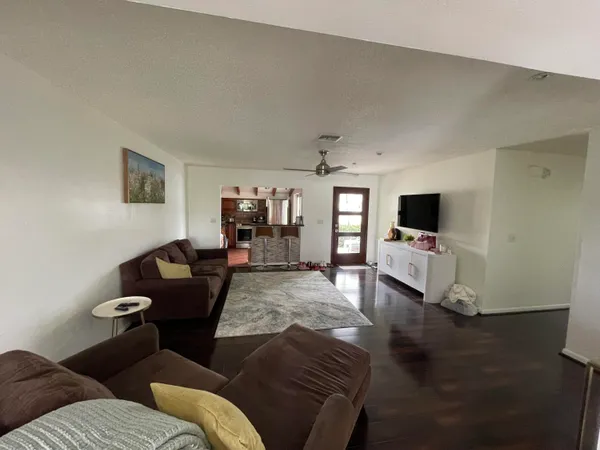 $4,000 | 208 Sims Creek Drive, Jupiter, FL 33458