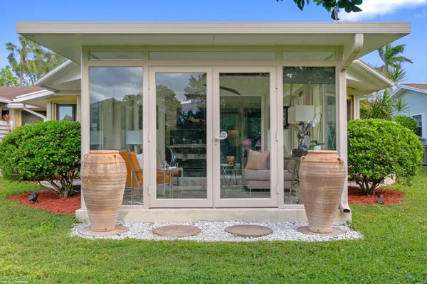 $4,000 | 208 Sims Creek Drive, Jupiter, FL 33458