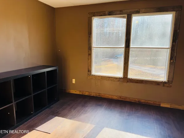 $265,000 | 253 Little Johnson Valley Road, Kingston, TN 37763