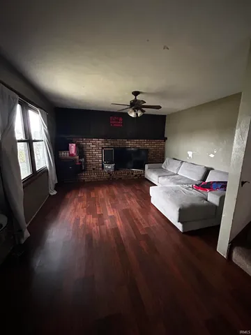 $160,000 | 212 Northwestern Avenue, Monticello, IN 47960