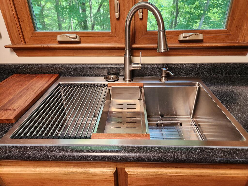 381 Creek Valley Road Stuart, VA 24171 - Photo 9 of 25 Gallery Image 9