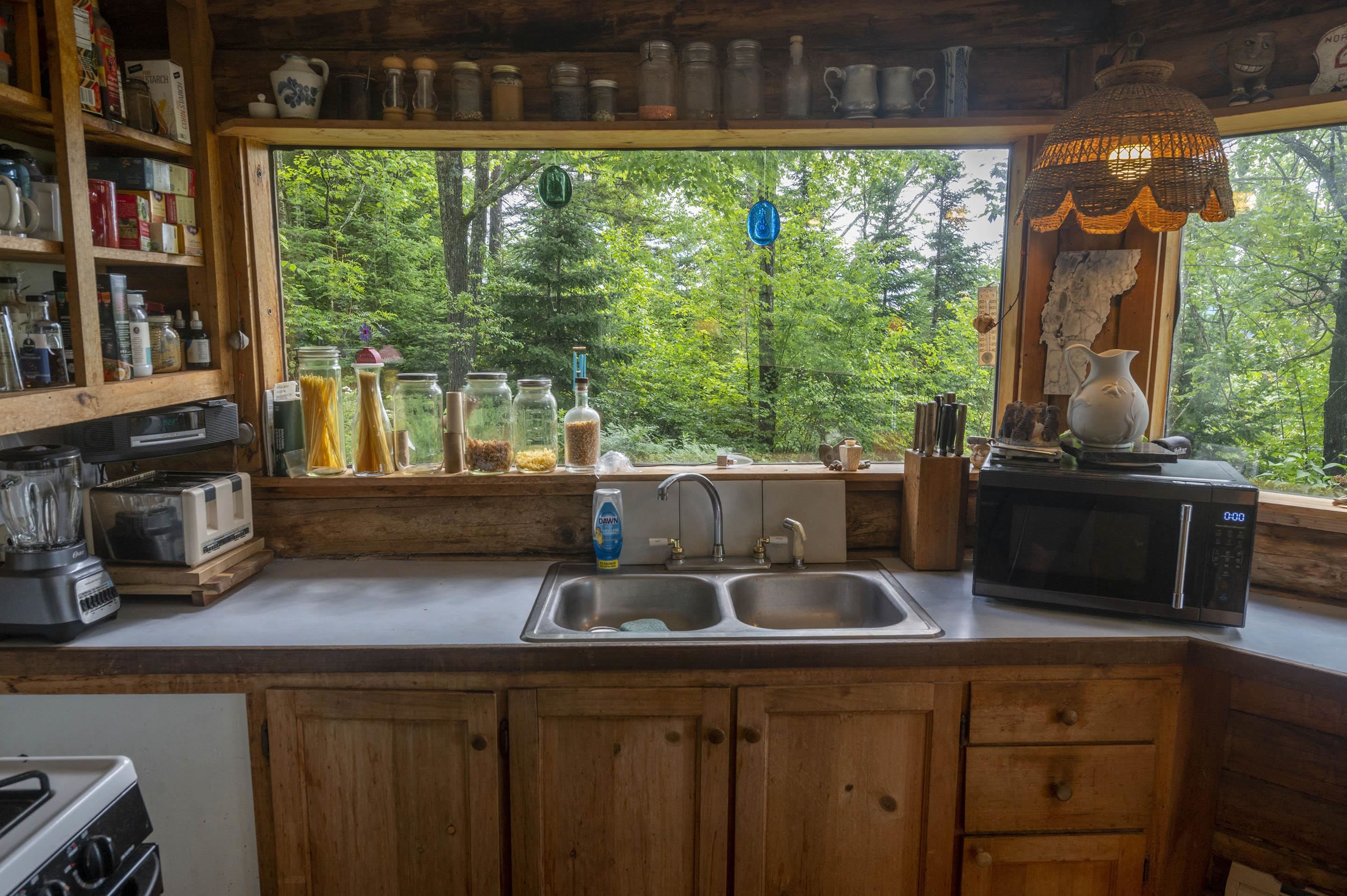 186 MacKenzie Road Worcester, VT 05682 - Photo 9 of 44