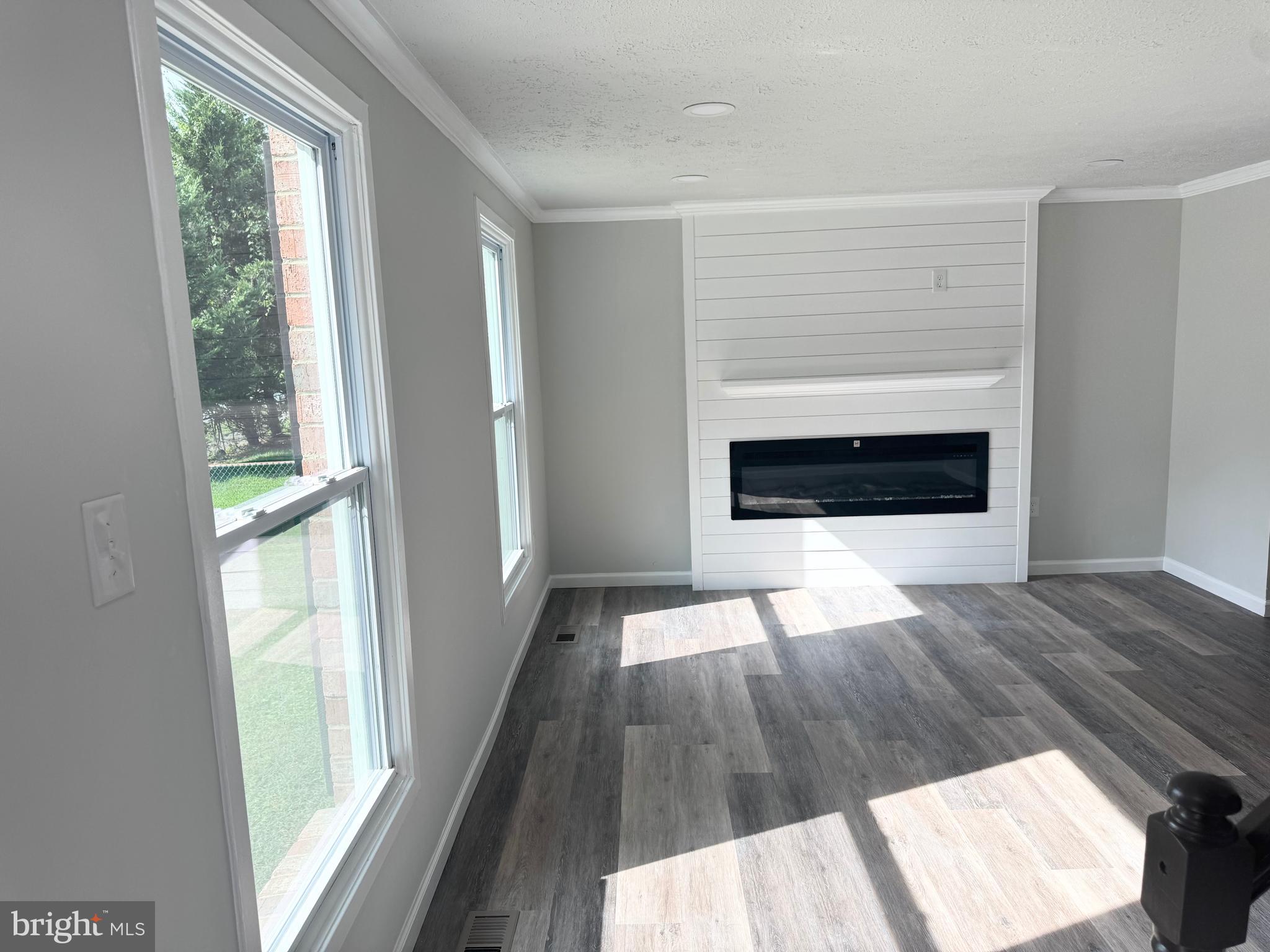 10402 Bald Hill Road Bowie, MD 20721 - Photo 5 of 54