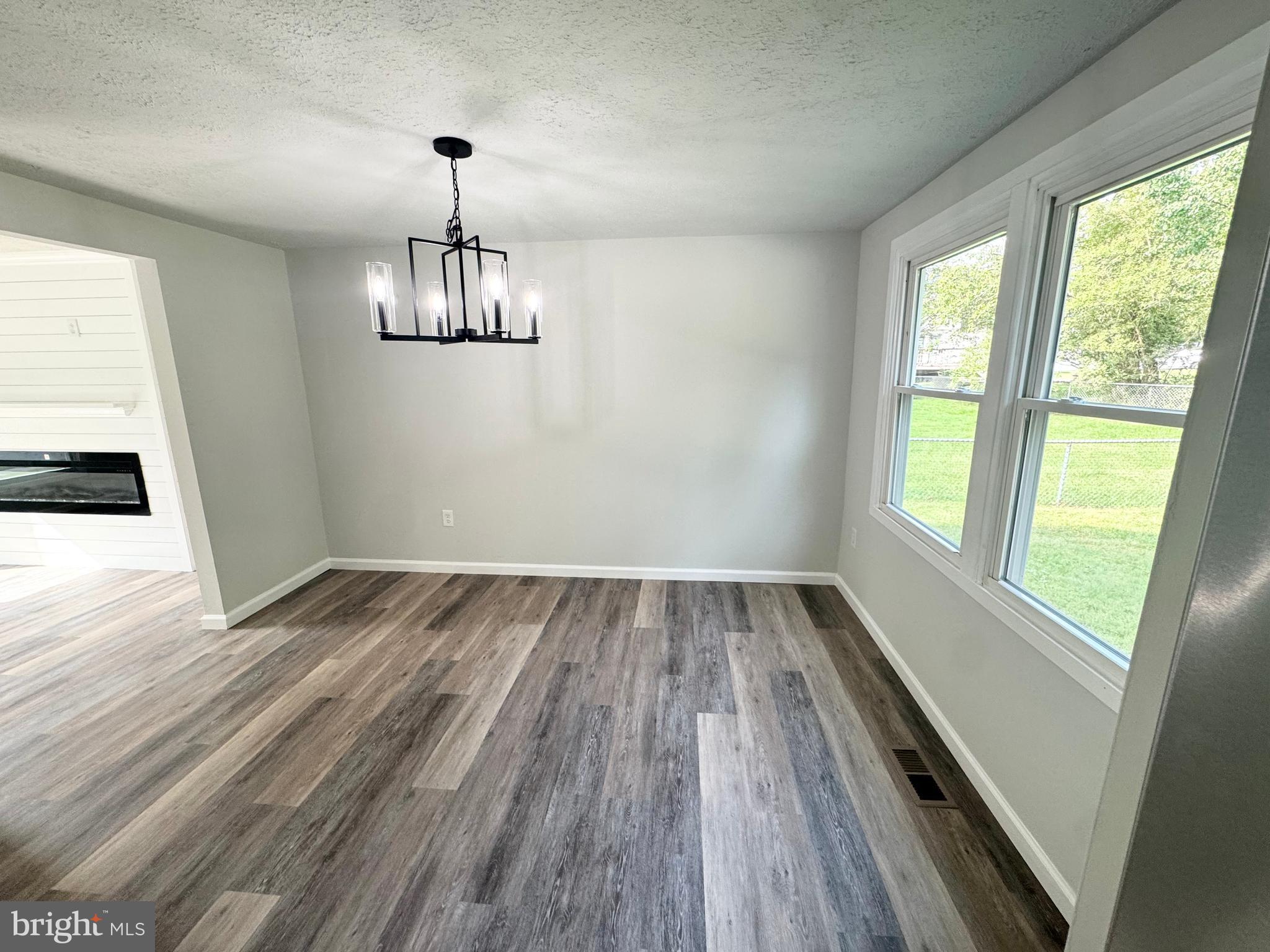 10402 Bald Hill Road Bowie, MD 20721 - Photo 9 of 54