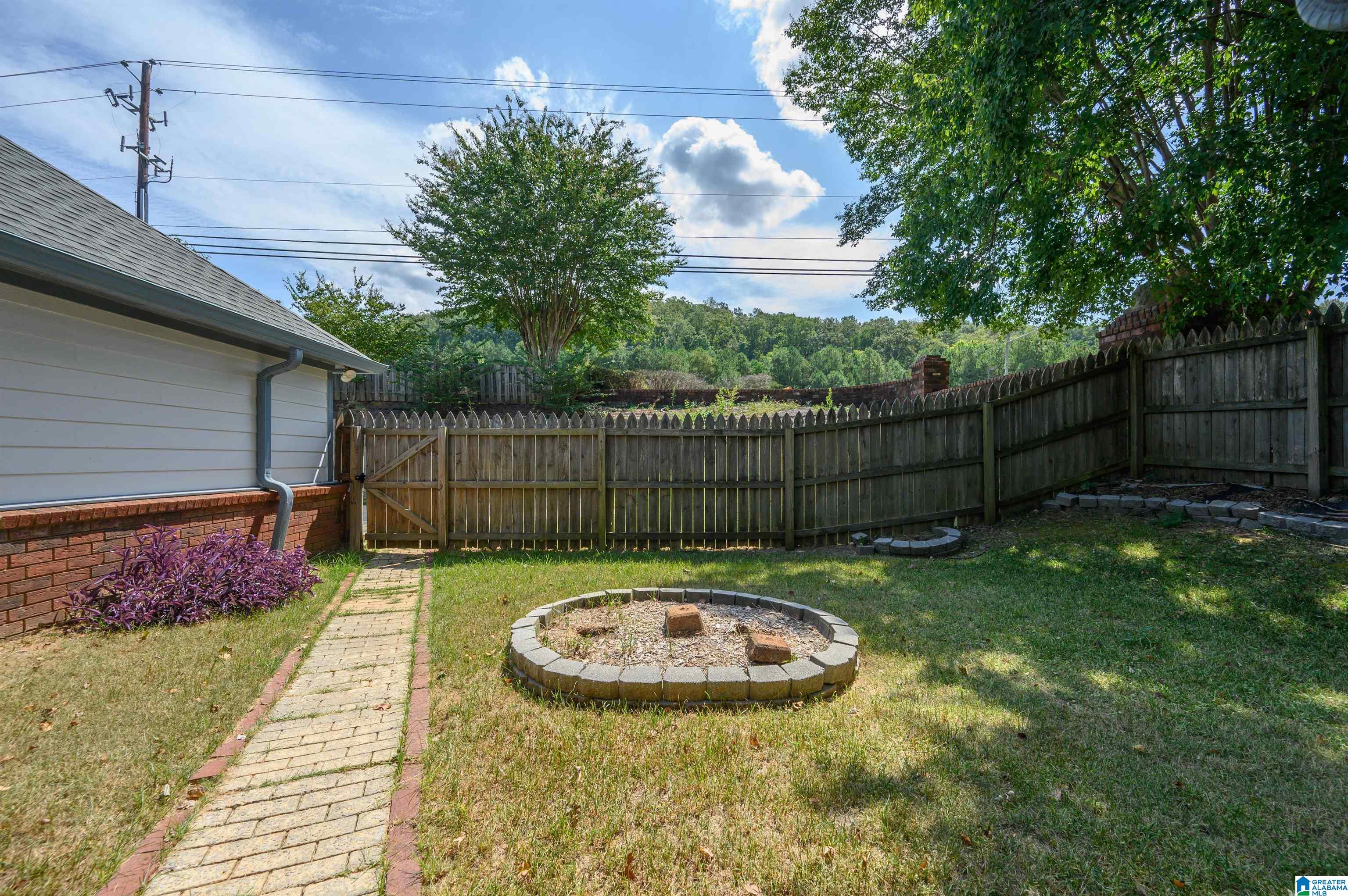 100 Braxton Way Pelham, AL 35124 - Photo 39 of 44