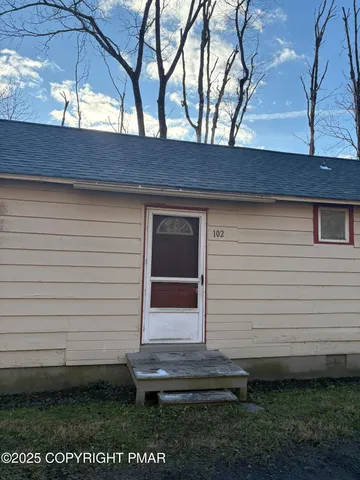 $1,150 | 231 Poco Lane, Unit 102, East Stroudsburg, PA 18301