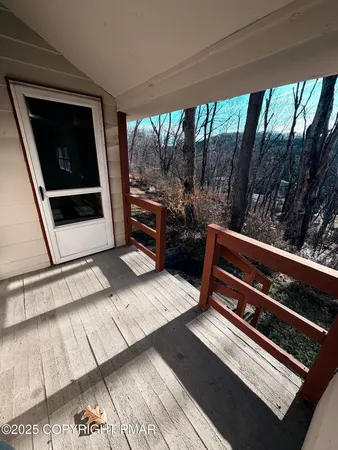 $1,150 | 231 Poco Lane, Unit 102, East Stroudsburg, PA 18301