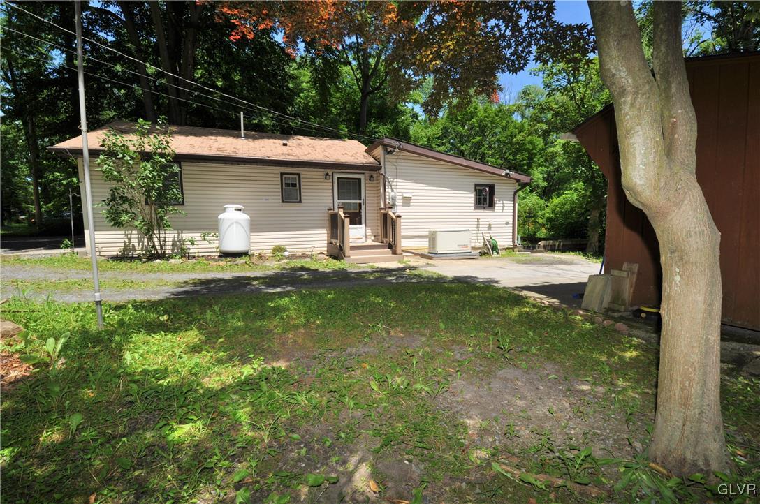 20 Grove Road Northampton, PA 18067 - Photo 3 of 22 Gallery Image 3