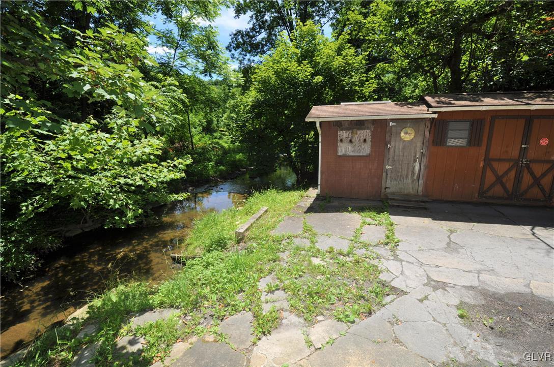 20 Grove Road Northampton, PA 18067 - Photo 5 of 22 Gallery Image 5