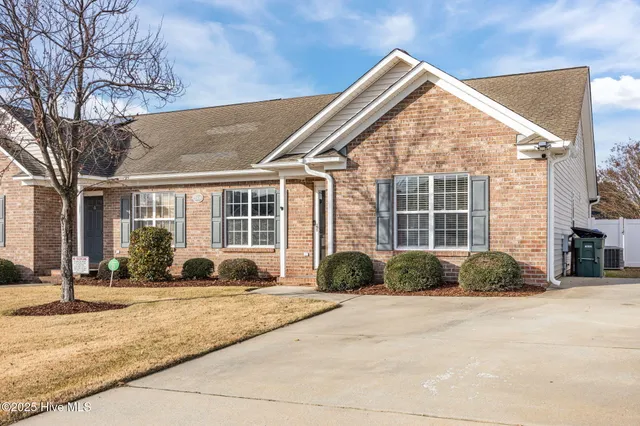 $205,000 | 2320 Saddleback Drive, Unit B, Winterville, NC 28590