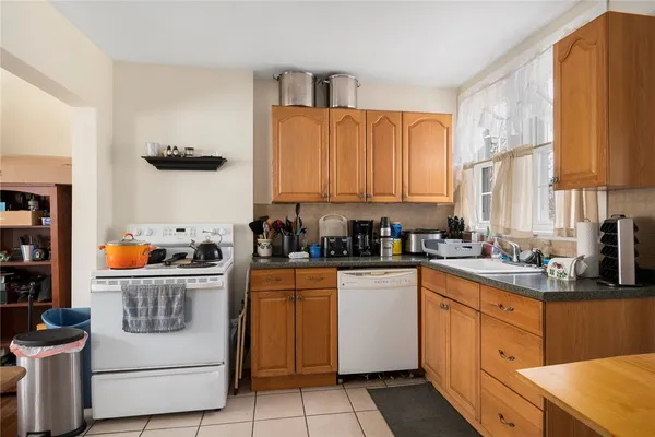 $485,000 | 482 Providence Street, West Warwick, RI 02893