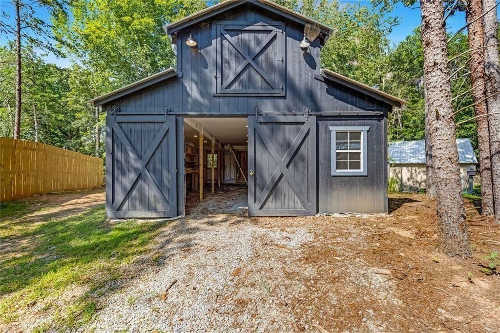 5466 Whitehall Road Lula, GA 30554 - Photo 4 of 56 Gallery Image 4