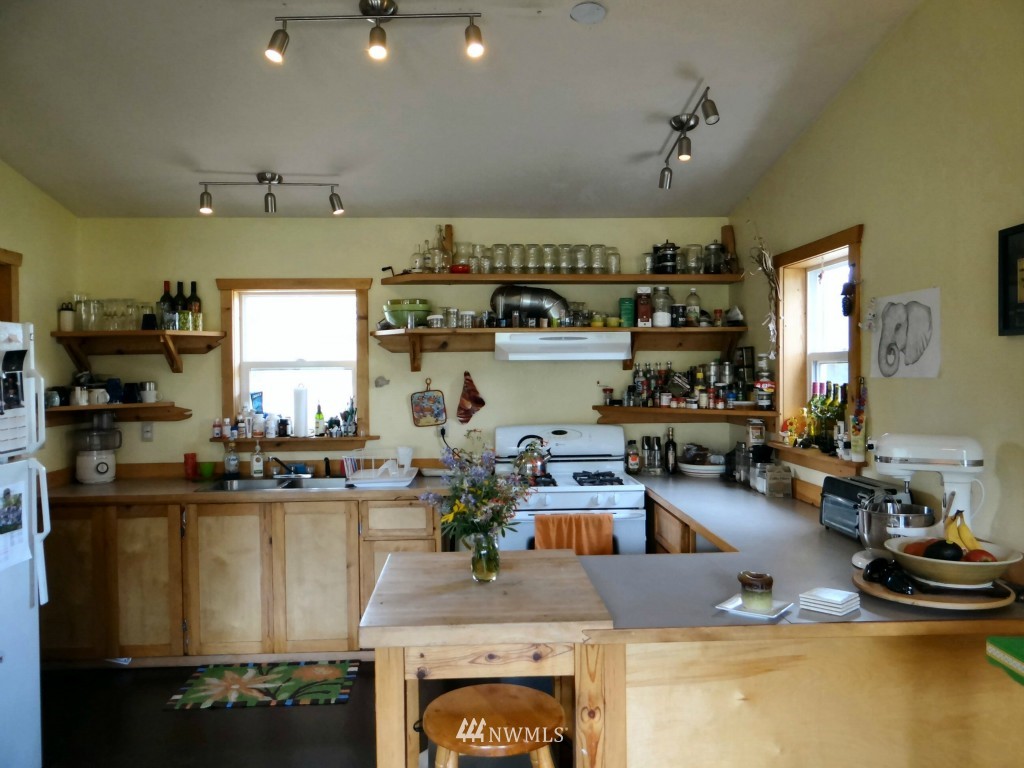 46 Star Flower Road Winthrop, WA 98862 - Photo 6 of 20 Gallery Image 6