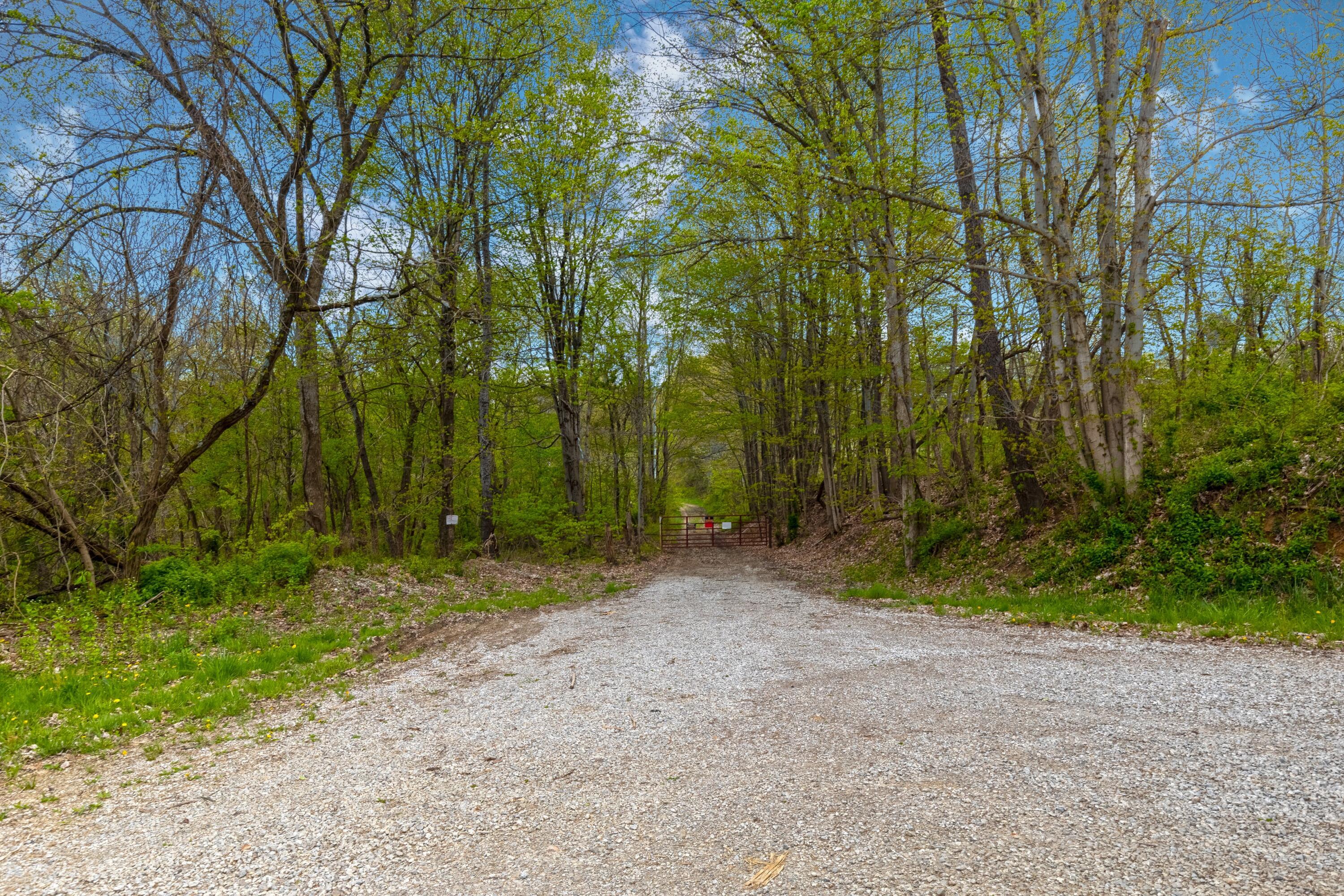 5400 Saunders Road Bremen, OH 43107 - Photo 8 of 25 4. Gated Entrance