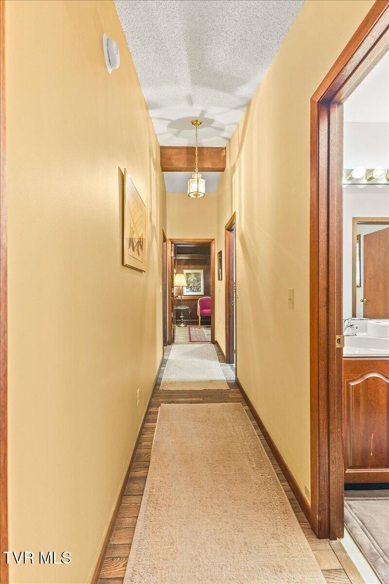 305 Pleasley Road Kingsport, TN 37660 - Photo 56 of 89 58-128A8983
