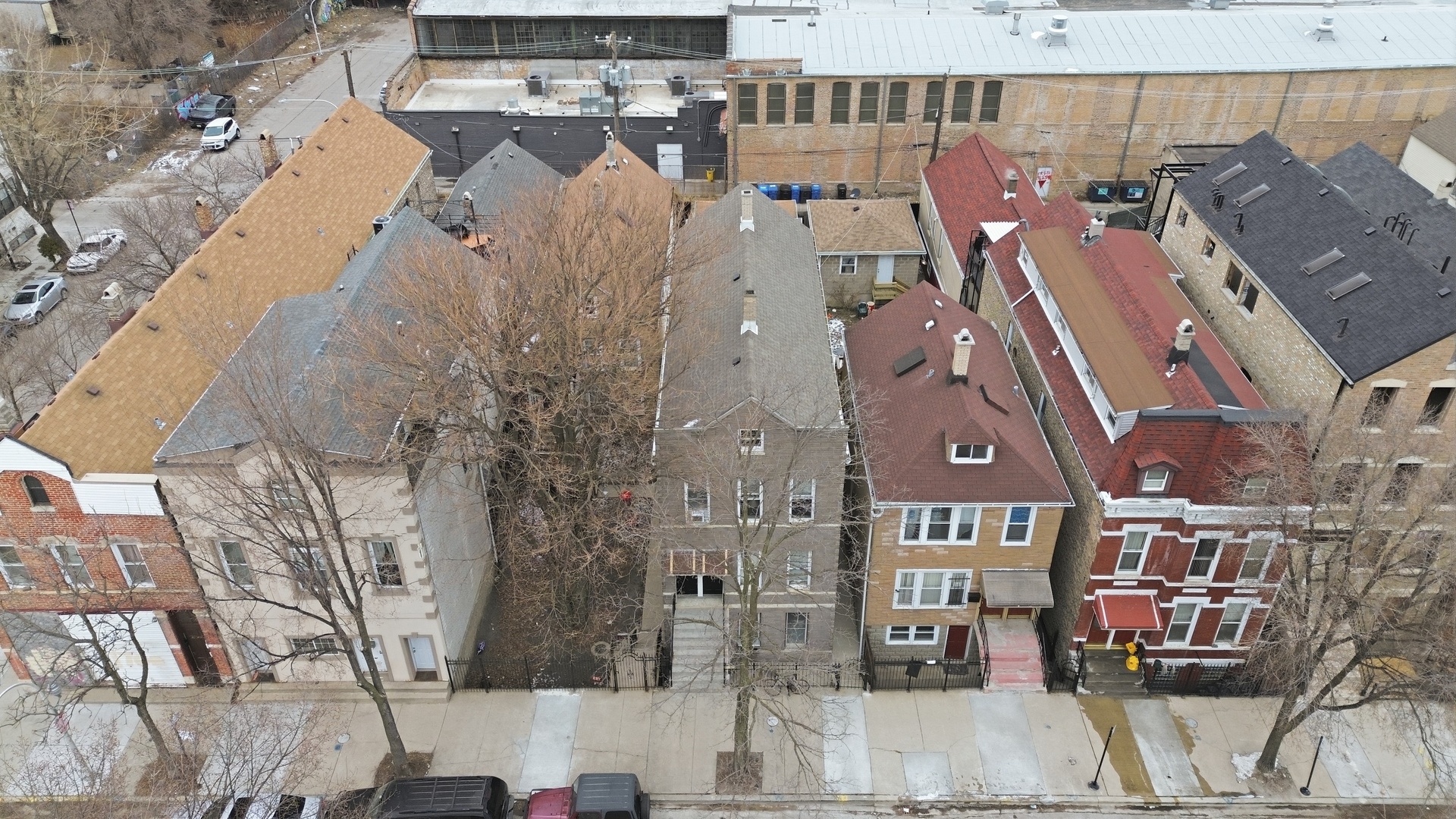 1852 West 17th Street Chicago, IL 60608 - Photo 6 of 19 a picture of city view