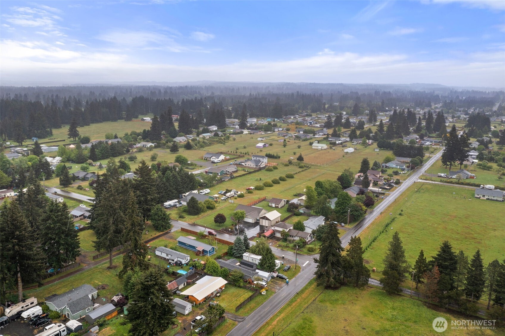 18011 Jordan Street Southwest Rochester, WA 98579 - Photo 7 of 29