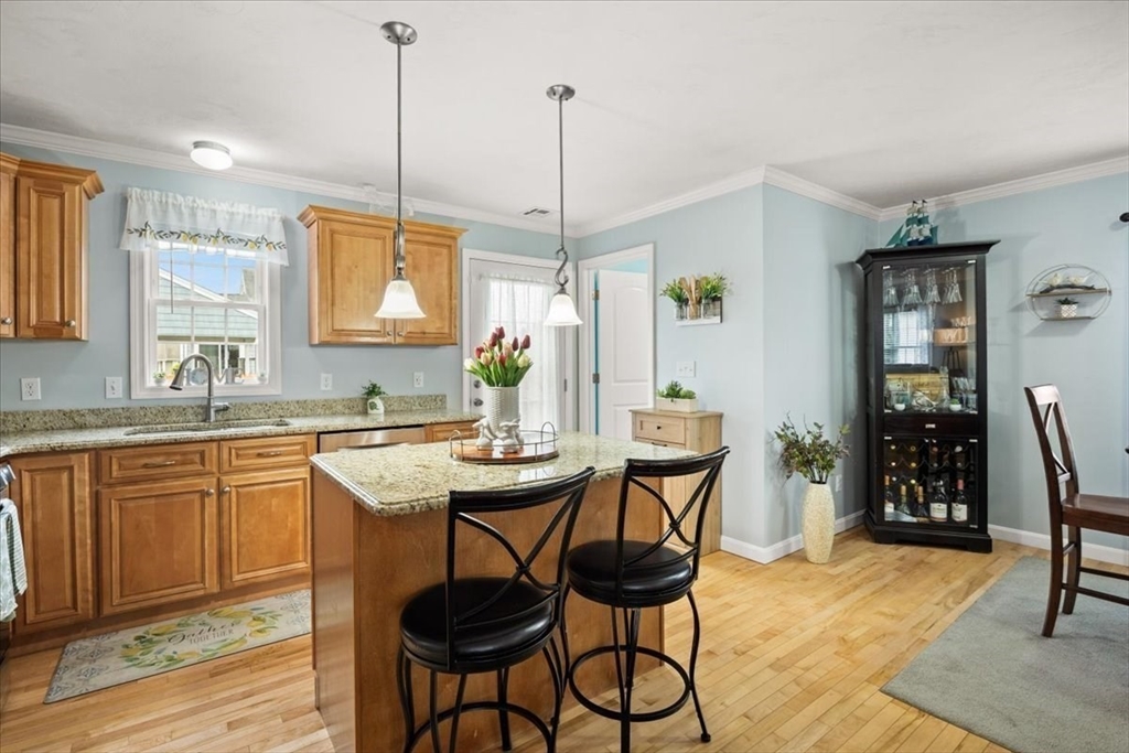 525 Anthony Street Fall River, MA 02721 - Photo 8 of 38
