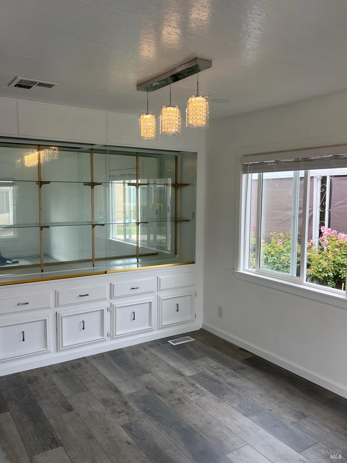 285 Círculo San Lucas Rohnert Park, CA 94928 - Photo 2 of 20