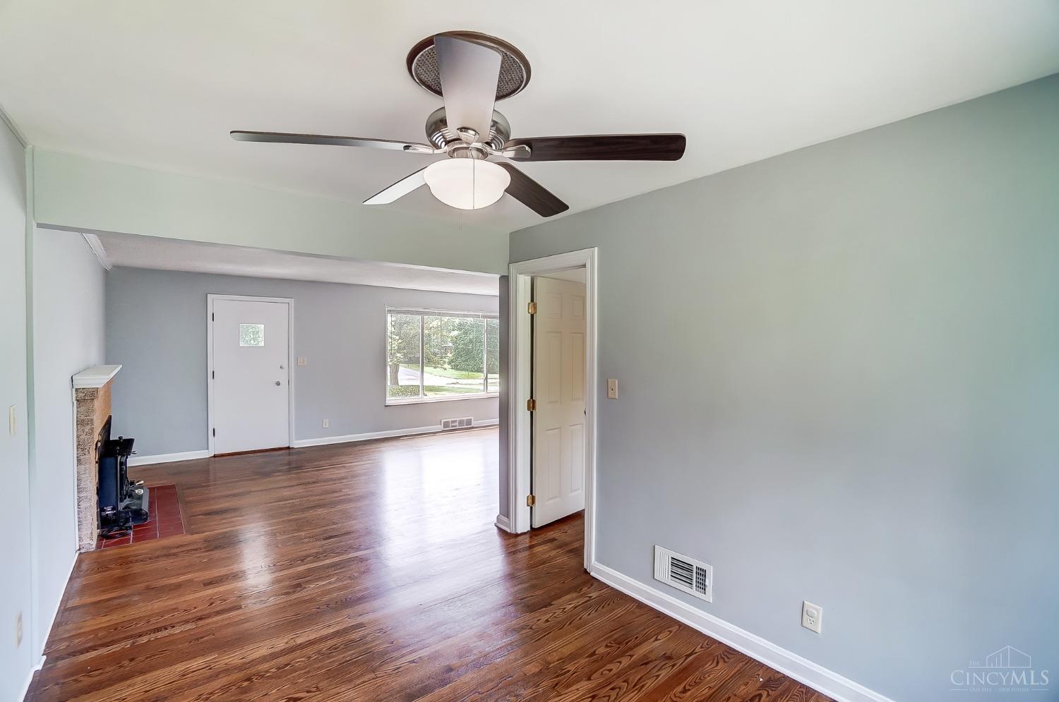 7914 Woodruff Road Cincinnati, OH 45255 - Photo 14 of 43 Gallery Image 14