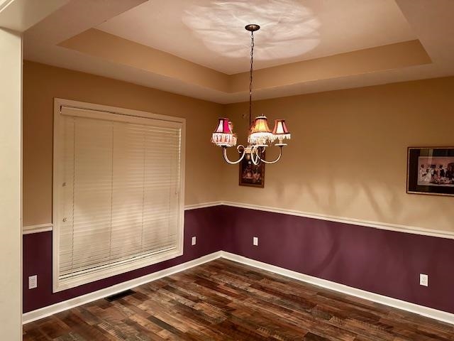 187 Collins Street Ripley, TN 38063 - Photo 6 of 39 a view of empty room with a ceiling fan and a window