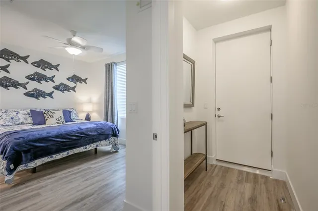 $3,900 | 1703 North Tamiami Trail, Unit 205, Sarasota, FL 34236