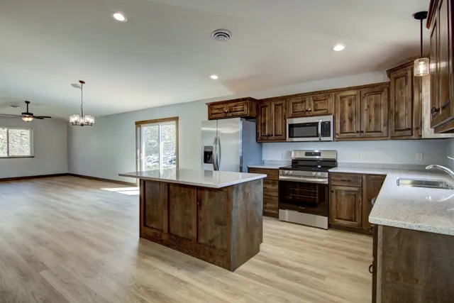 $289,900 | 1805 11th Avenue East, Unit LOT 19, Menomonie, WI 54751