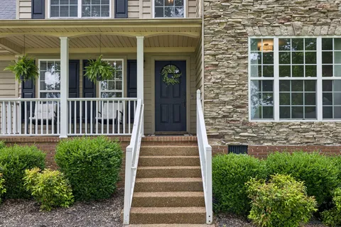 $525,000 | 1399 Standing Stone Circle, Columbia, TN 38401