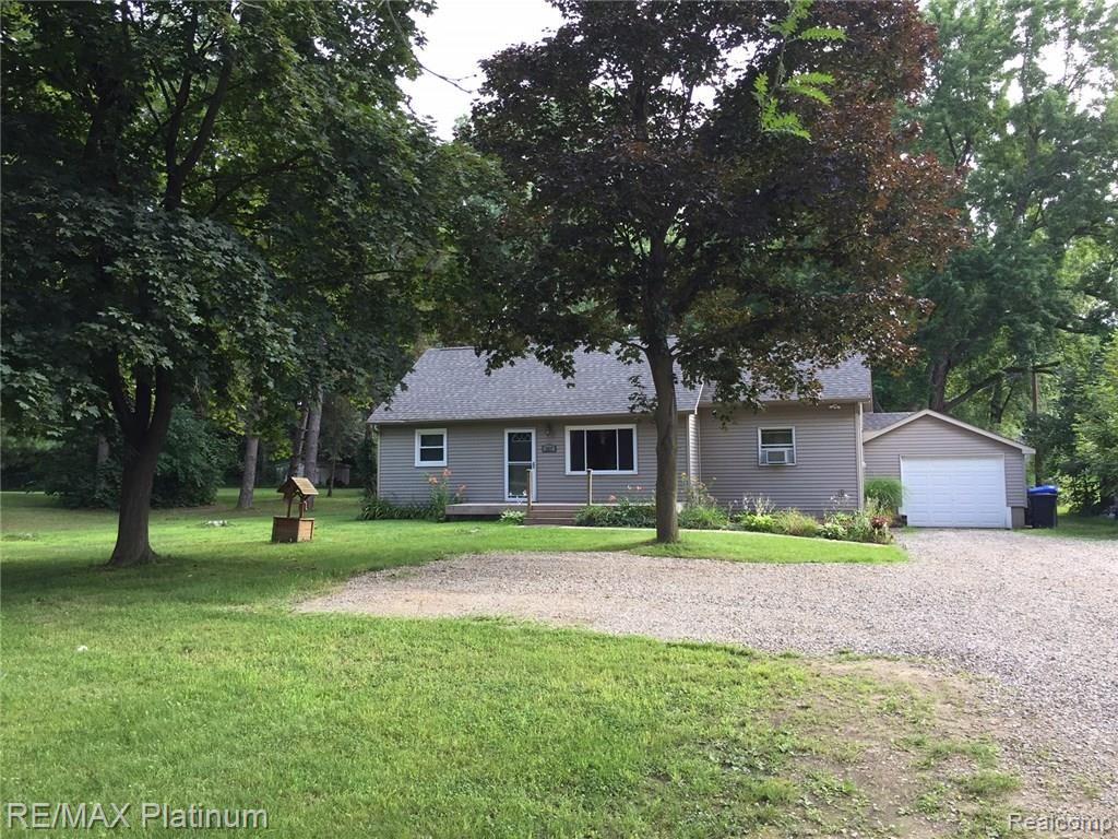 307 Chilson Road Howell, MI 48843 - Photo 1 of 14 Front of house