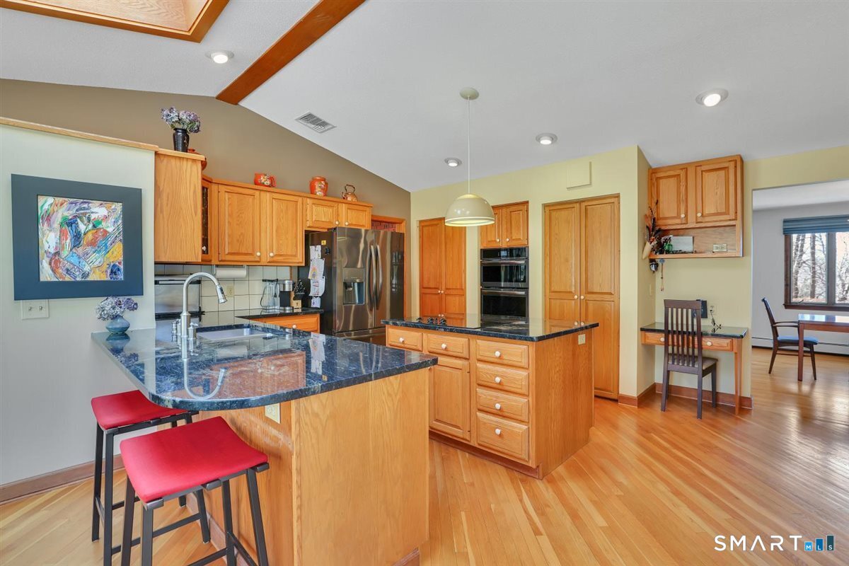 179 Blue Ridge Drive Manchester, CT 06040 - Photo 11 of 31