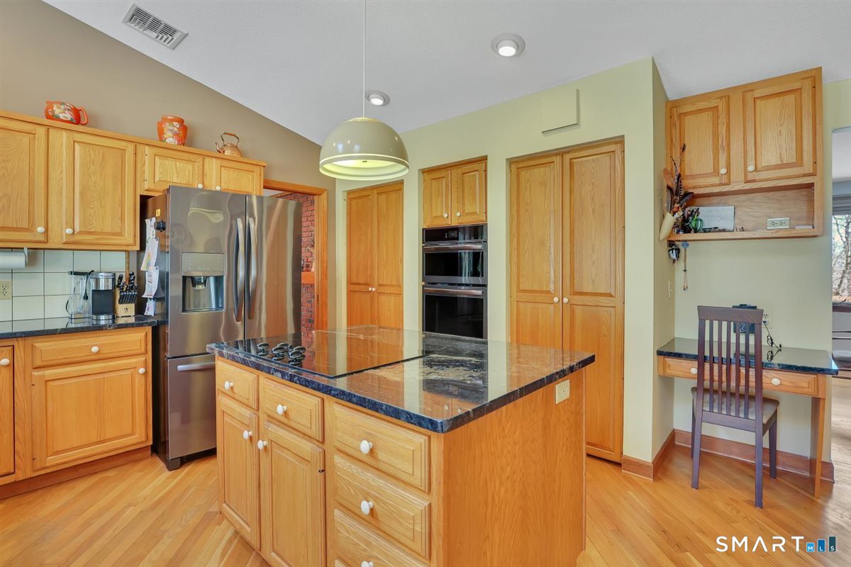 179 Blue Ridge Drive Manchester, CT 06040 - Photo 12 of 31