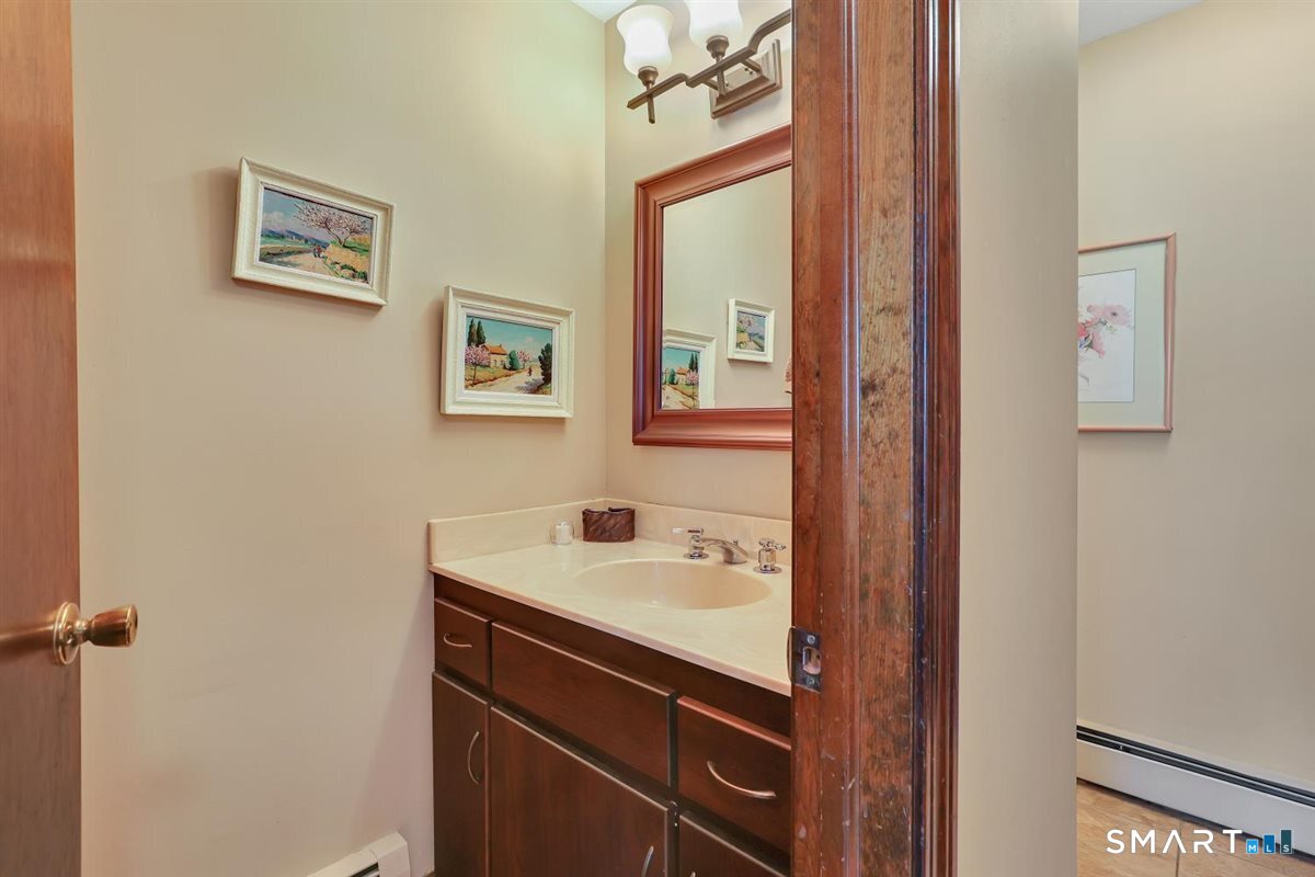 179 Blue Ridge Drive Manchester, CT 06040 - Photo 16 of 31