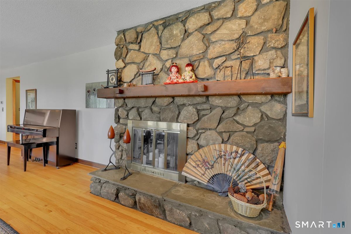 179 Blue Ridge Drive Manchester, CT 06040 - Photo 9 of 31