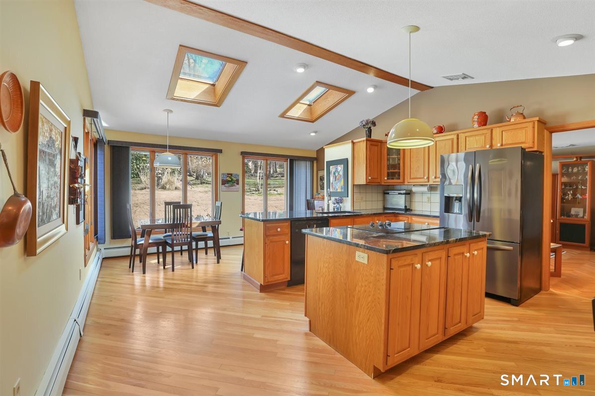 179 Blue Ridge Drive Manchester, CT 06040 - Photo 10 of 31