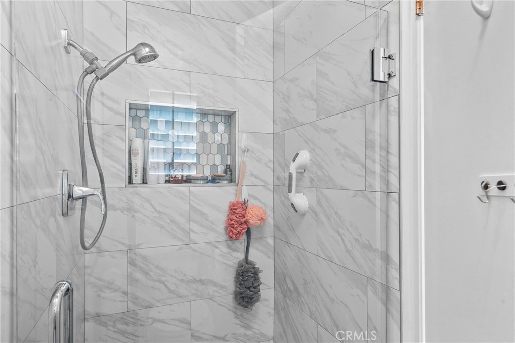 25536 Old Course Way Valencia, CA 91355 - Photo 24 of 37