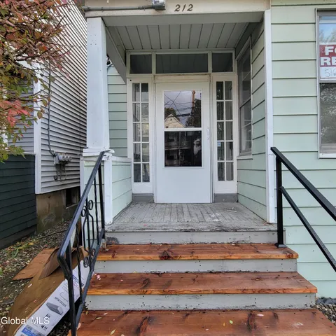 $380,000 | 212 Ontario Street, Albany, NY 12203