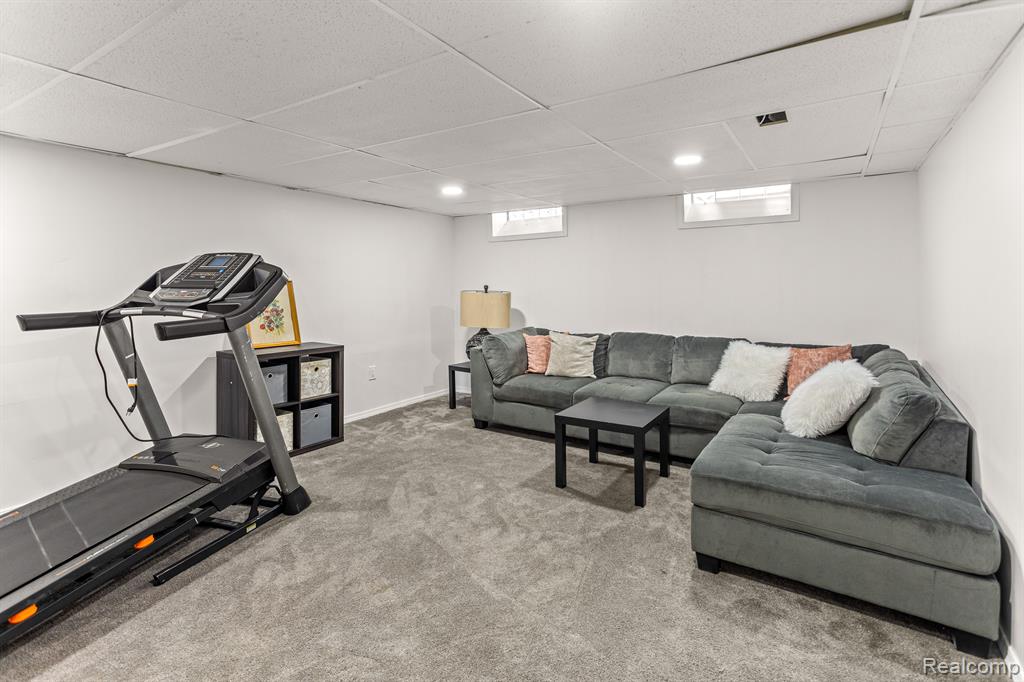 4604 Palmer Street Dearborn, MI 48126 - Photo 23 of 27