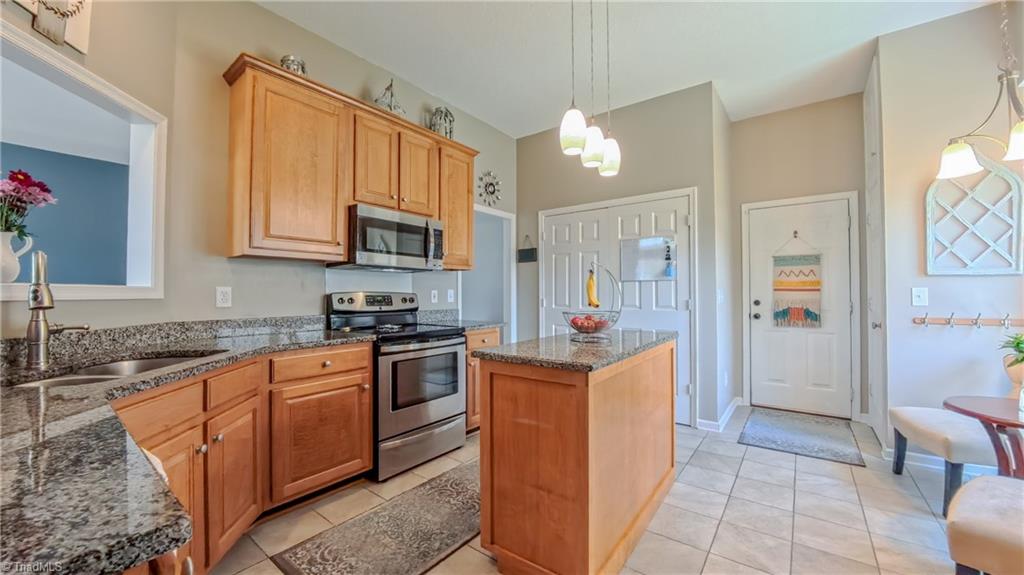 3693 Shadow Ridge Drive High Point, NC 27265 - Photo 25 of 46 Gallery Image 25