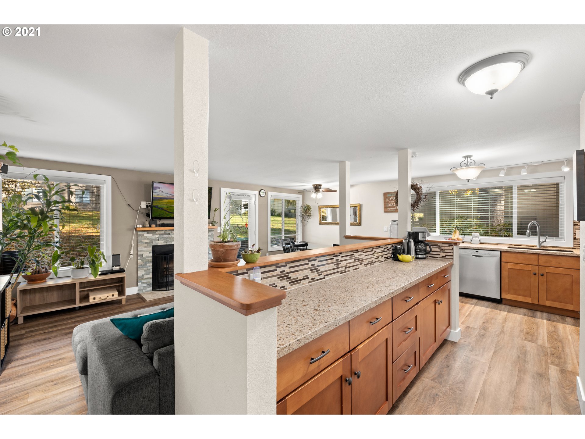 7155 Childs Road Lake Oswego, OR 97035 - Photo 11 of 26 Gallery Image 11