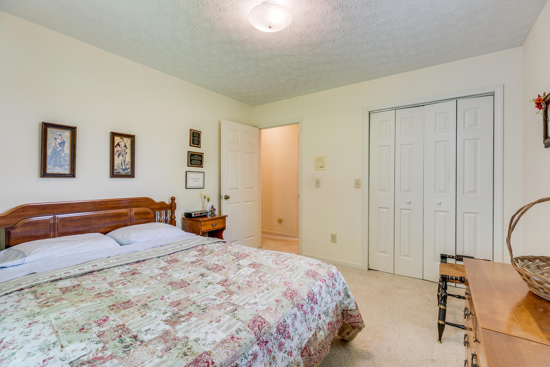 1301 Lone Oak Road Johnson City, TN 37604 - Photo 26 of 37 026