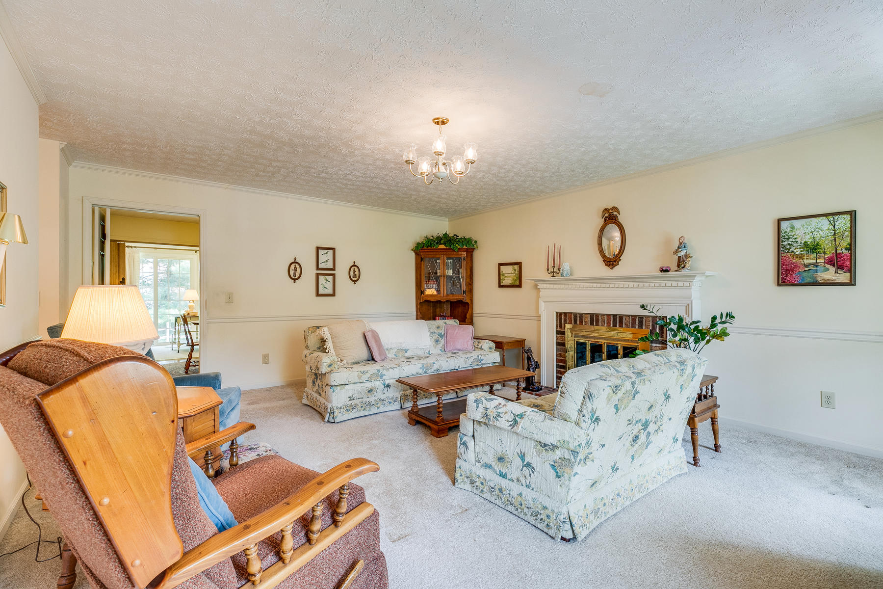 1301 Lone Oak Road Johnson City, TN 37604 - Photo 7 of 37 007