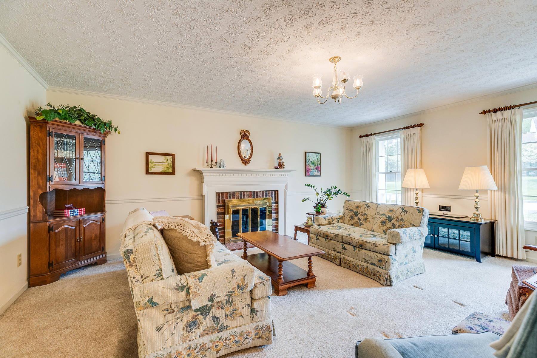 1301 Lone Oak Road Johnson City, TN 37604 - Photo 9 of 37 009