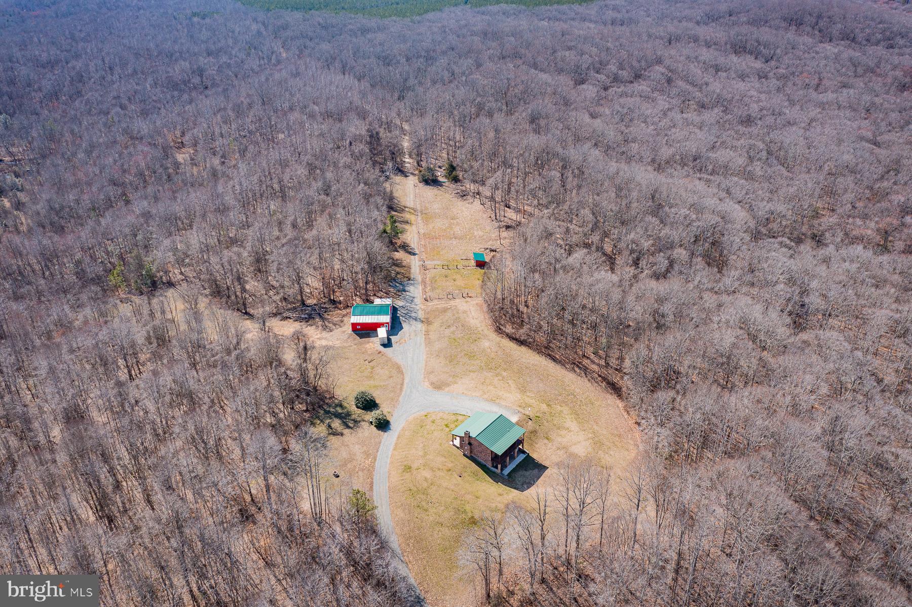 23088 Frog Level Road Ruther Glen, VA 22546 - Photo 4 of 39