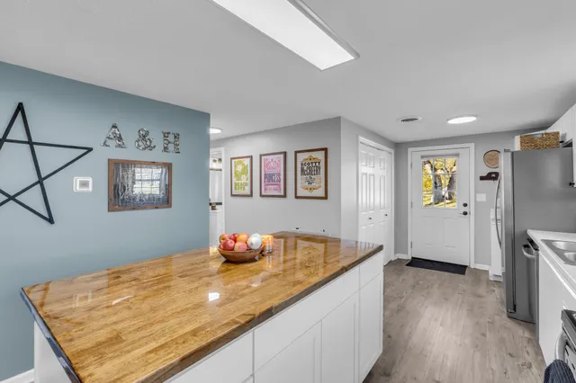 $249,999 | 617 Blue Road, Dickson, TN 37055